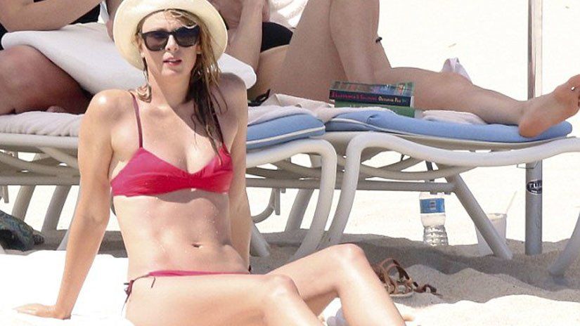 Goobers reccomend Sharapova bikini pic