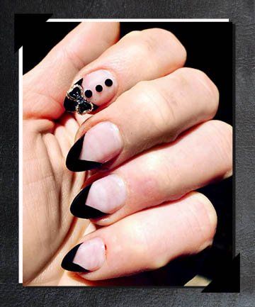Lem /. L. reccomend Busty black nails