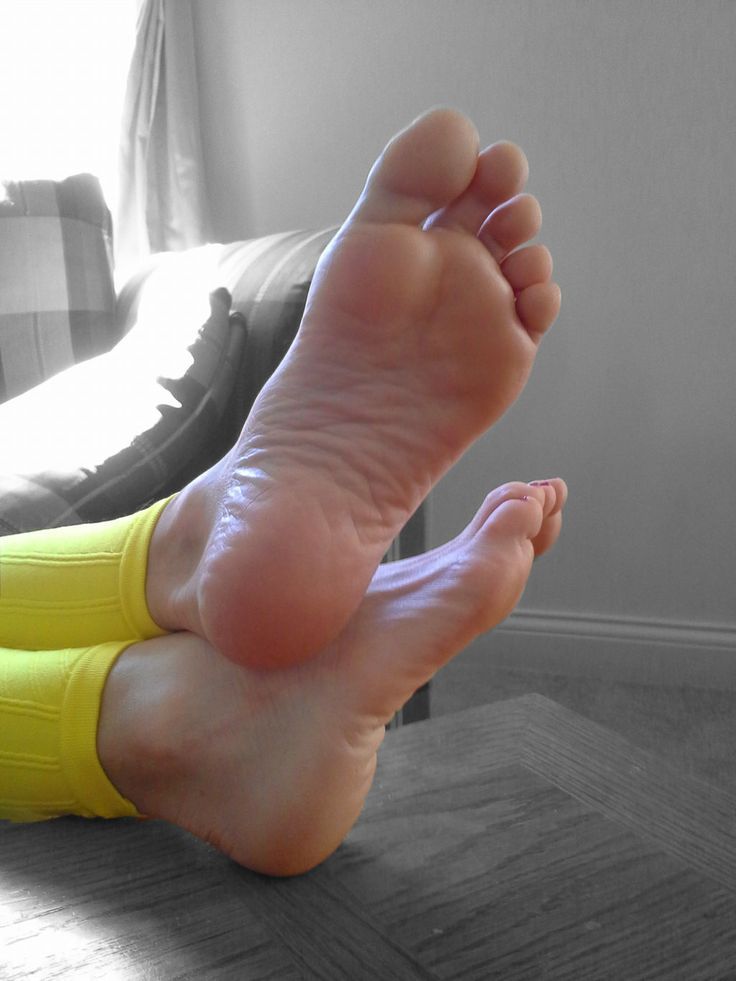 Amateur soles feet erotic