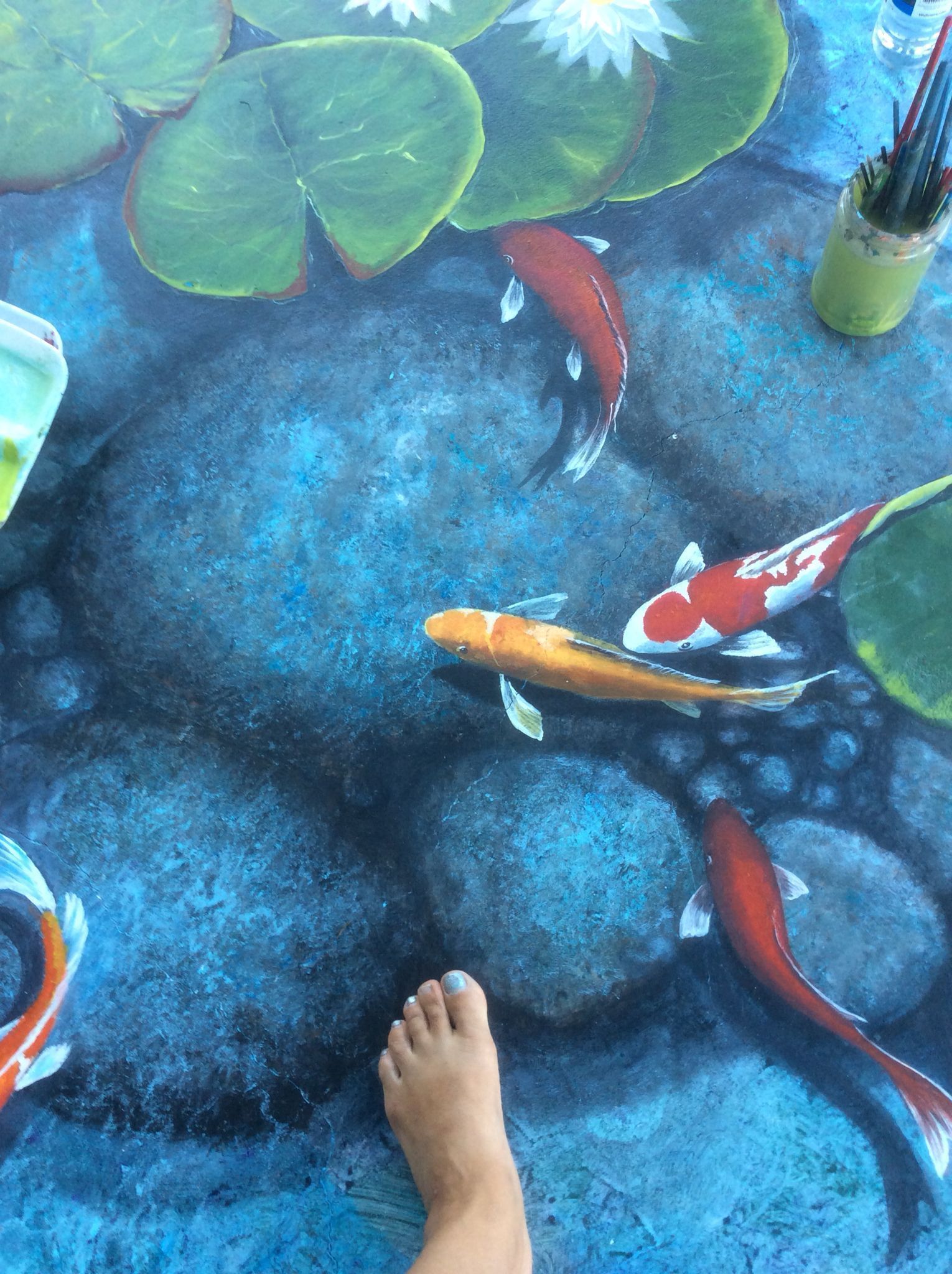Underdog reccomend Latex paint and fish ponds
