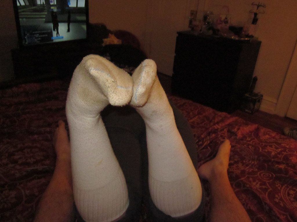 Hogcuffed tube socks