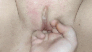 Chubby teen with shaven dripping pussy
